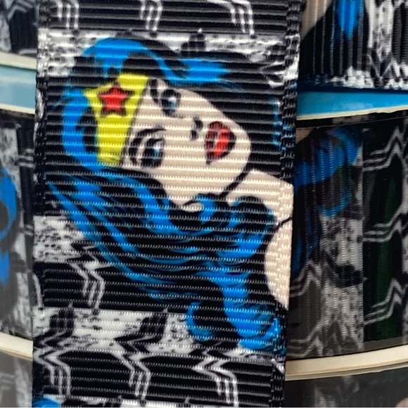 Wonder Woman DC Comics Printed Grosgrain Ribbon 5 Spools 1" 3yds Crafts - Picture 15 of 16